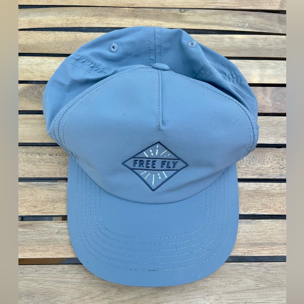 Free Fly women’s snap back hat, new without tags